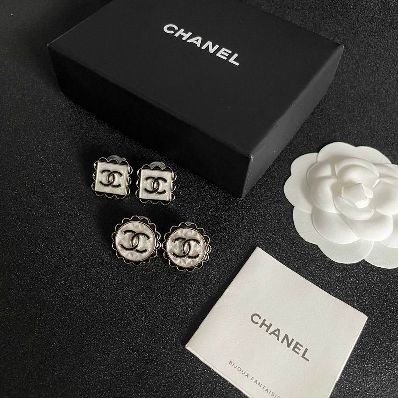 Chanel Earring 06yxh64